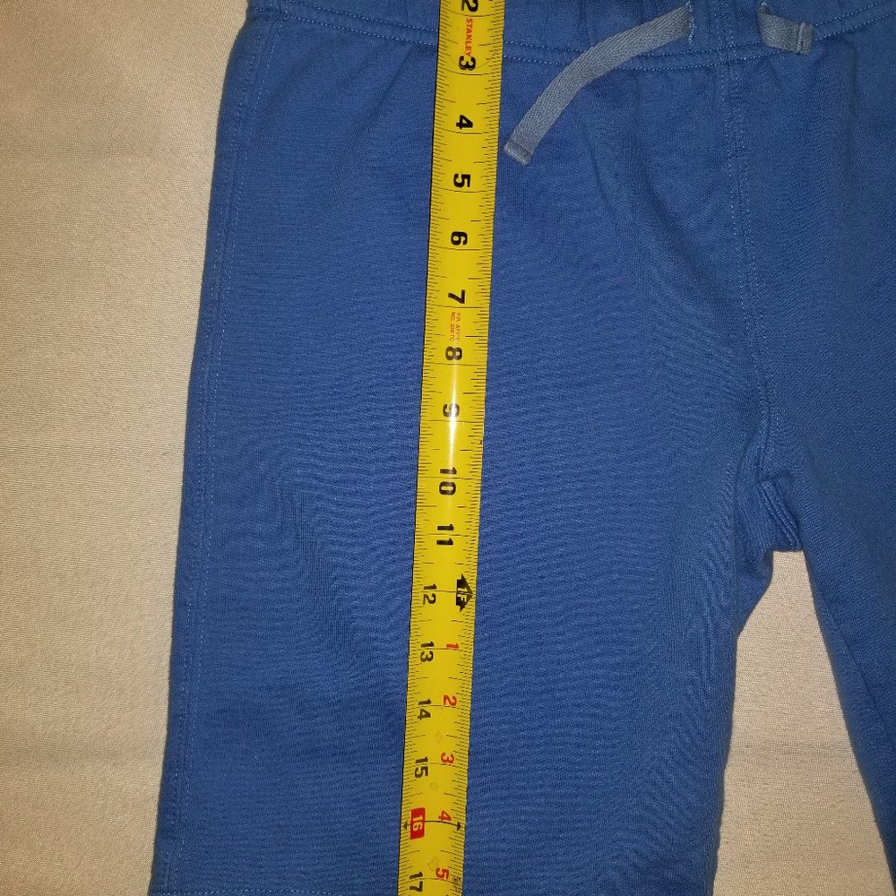 Shorts - Picture 5 of 5